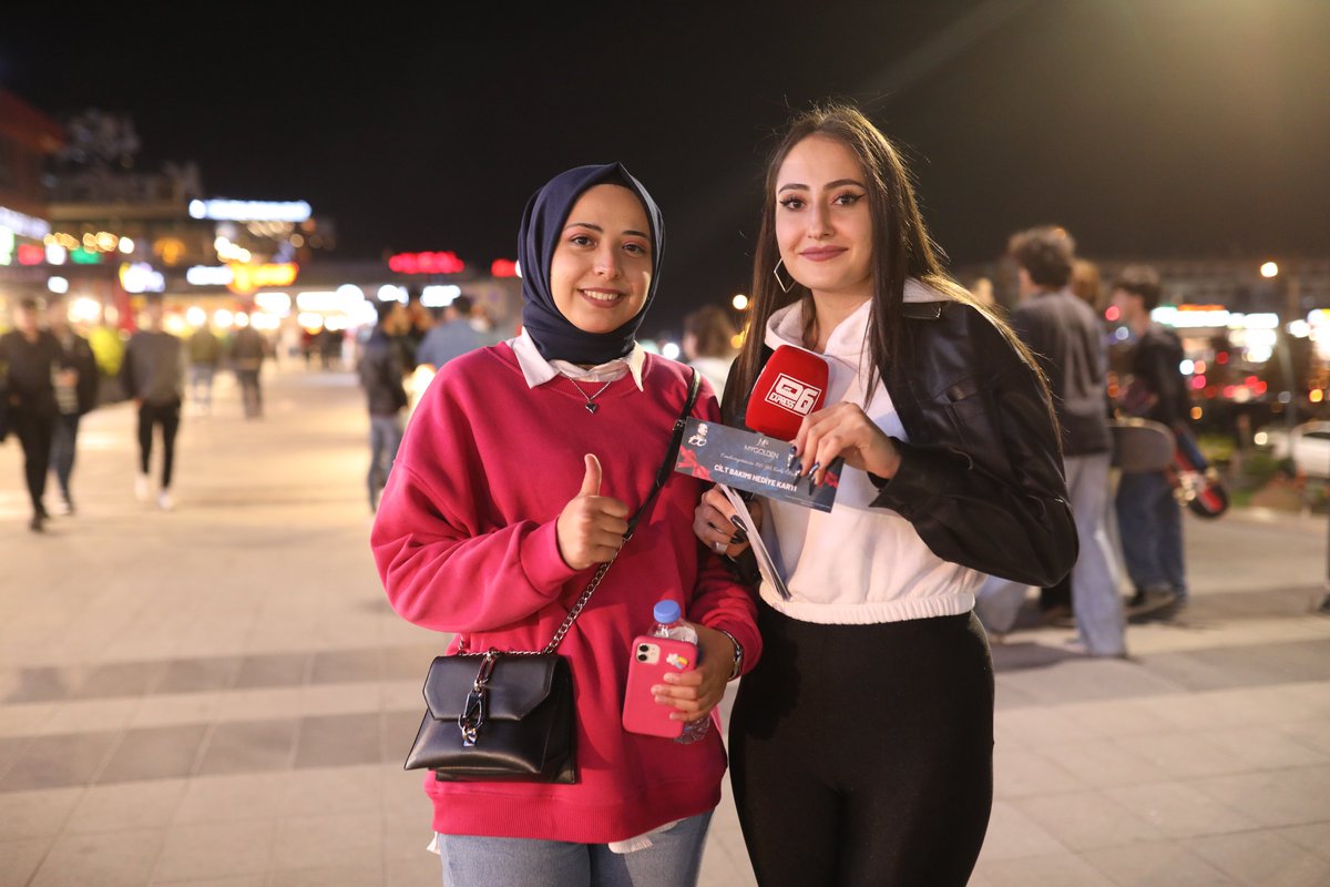 "Cumhuriyetimizin Kadınlarımıza ve Kadınlarımızın Cumhuriyetimize Kattıkları" 

29 Ekim Özel Röportajımız Yayında👇 

youtu.be/GmW7_TG0x-k?si…