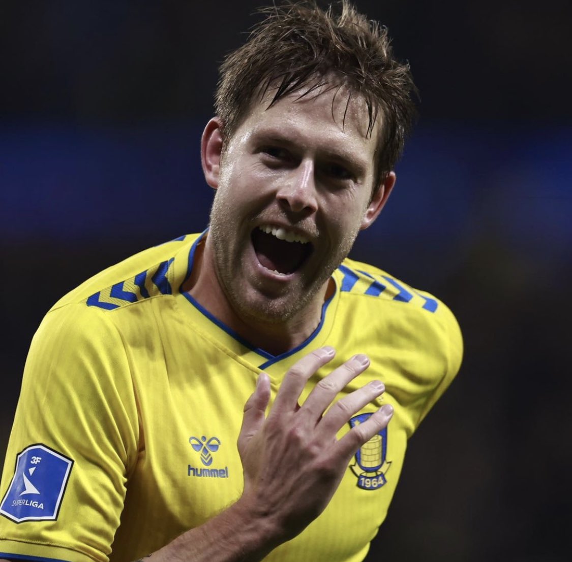 3point.dk tweet media