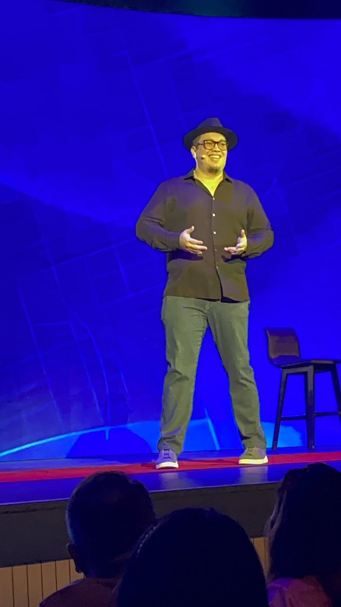 j_martz's tweet photo. @franco_esca Excelente Show Franco. Exclusivamente desde Tampico a Pabellon M 👏 https://t.co/EAmAghqYfH