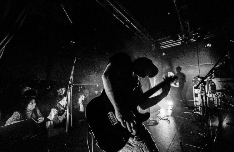 waterweed's tweet photo. ๐ธ๐ธ๐ธ
Oct 28 2023 at Yogibo HOLY MOUNTAIN Osaka Namba
Photo by @Shota_000
#waterweed_jp #schecter #schecterbass #volcom #volcomjapan #regulator #regcrew #nikisaga #nikisagastrap #maximum10 #lockjawrecords #livephoto #osaka #japan #holymountain https://t.co/7J0BSibFWb