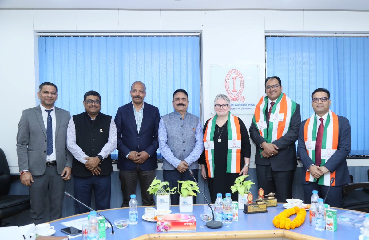 ICMAICMA's tweet photo. CMA Manoj Kumar Anand, Council Member, ICMAI had a meeting Ms. Helen Brand OBE, Chief Executive, ACCA UK along with Md. Sajid Khan, Director - India, ACCA, and Mr. Sundeep Jakhar, Head of Public Affairs - India, ACCA at CMA Bhawan, New Delhi on 30th October 2023. https://t.co/VP4kYYdvl7