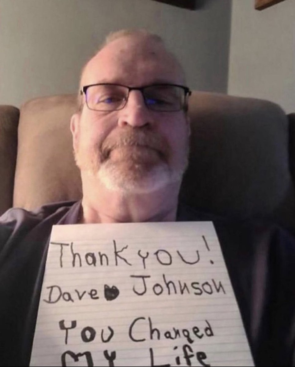 Am Dave Johnson the Winner of $298.3 Million from Powerball Lottery. I am given out $30,000 to my first 2k followers💰💰