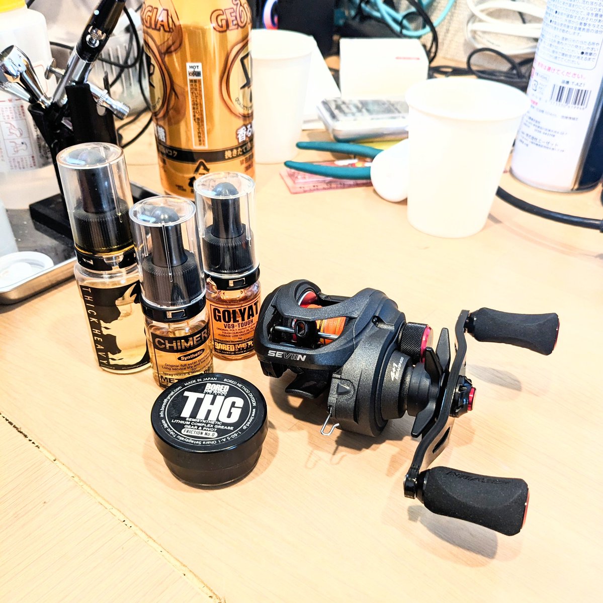 watada_boo's tweet photo. #StCroixJAPAN
#SEVIIN 
#ULCUS
#自己責任でね🤣

忖度抜きで普通に使えます🤫
ノーマルで要所に
ちゃんとベアリングは
入ってます👍
でも追加しました✨
ハンドルノブの樹脂を
ベアリングに交換✨
シマノ、ダイワと同サイズ👍
スプールベアリングは
シマノタイプⅢが入ります✨
自己責任で👍 https://t.co/Vo4SgdLuf7