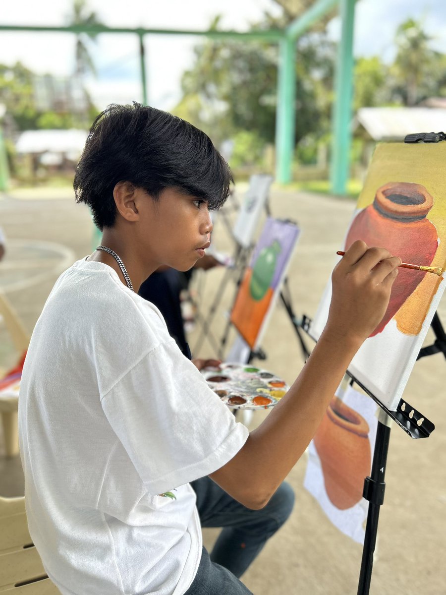 elnidoheritage's tweet photo. Acrylic Painting Lessons: Bgy. Villa Paz, El Nido, Palawan. https://t.co/cOFdX4u4AT