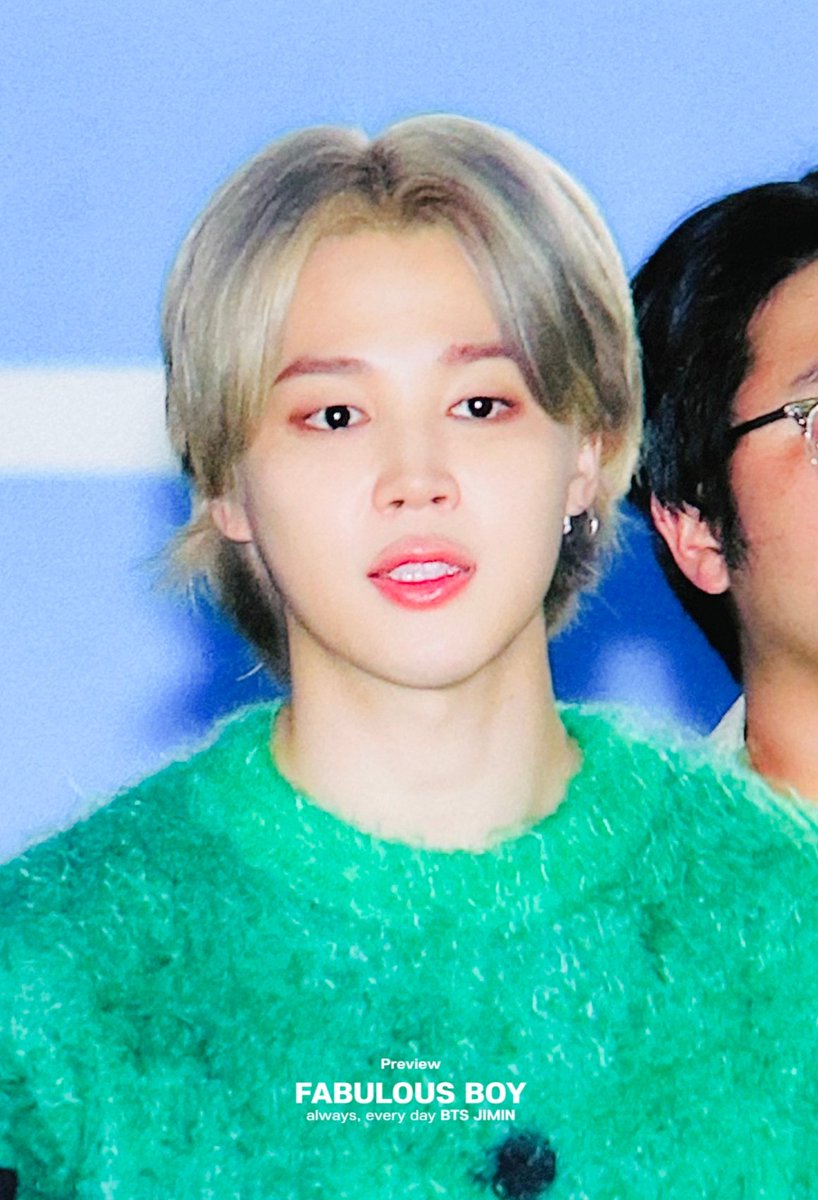 ํจ๋ทธ๋ฌ์ค ๋ณด์ด tweet media