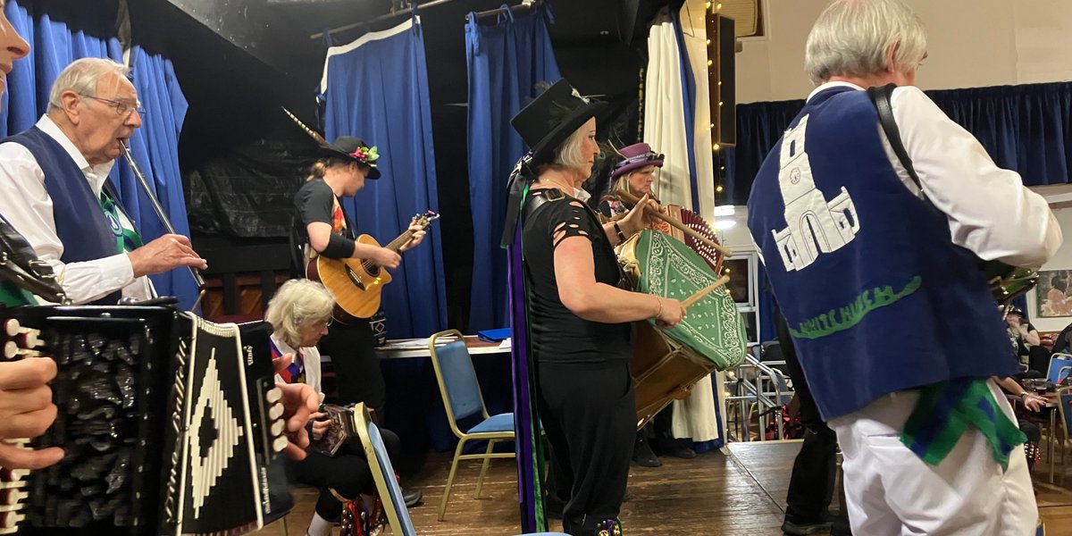 Red Cuthbert Morris tweet media