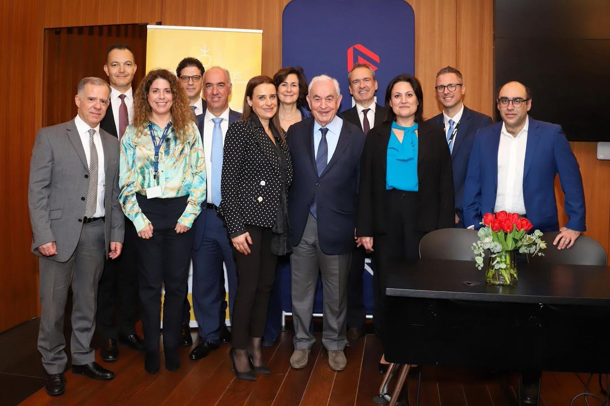 THI_OneGreece's tweet photo. #CyprusSeeds, the first initiative in #Cyprus supported by #TheHellenicInitiative, has been empowering top scientific teams from Cyprus universities and research centers for the past 5 years. (1/2) https://t.co/W9jQaCsLss