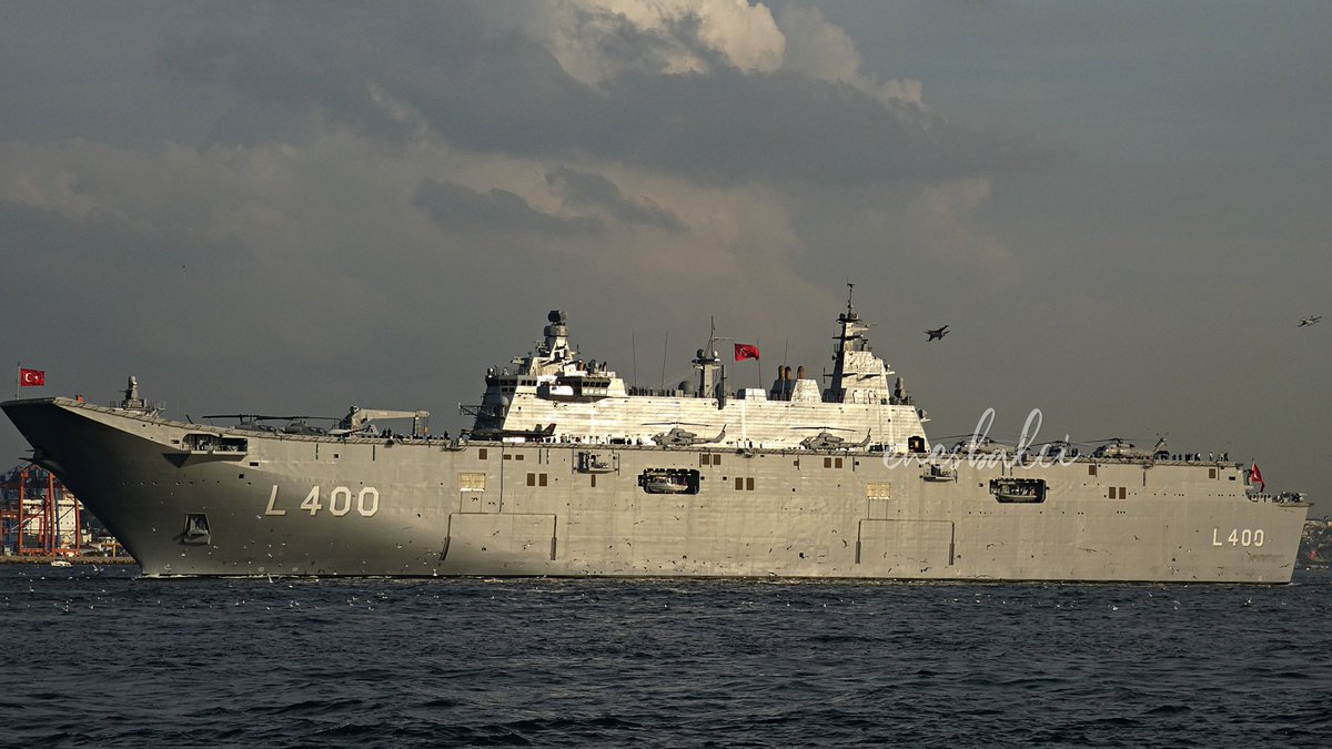 WarshipCam's tweet photo. Turkish Navy amphibious assault ship TCG Anadolu (L-400) in Istanbul for the centenary of the Turkish Republic - October 29, 2023 #tcganadolu #l400

SRC: TW-@en_balci https://t.co/rhEPAvSZzT