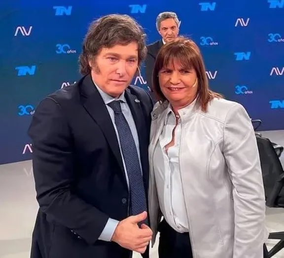 El Pelado De La TV tweet media