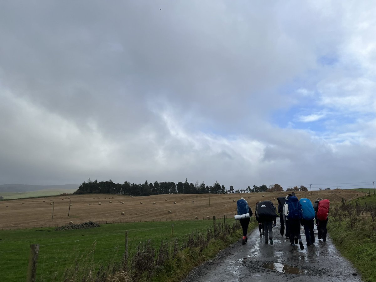 From 29c ☀️in Ecuador to 7c 🌧️ in the Scottish borders on <a href="/DofEScotland/">DofE Scotland</a> Silver qualifying expedition. The common factor… amazing young people from @edinburghacad  #groundedinscotlandreadyfortheworld