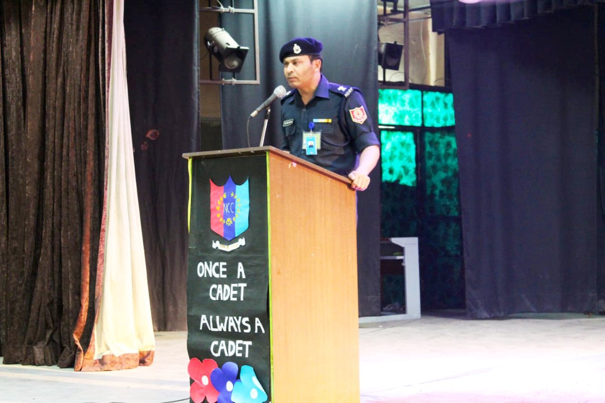 #Disaster_Preparedness
🔶 @16Ndrf_Delhi Conducted  A lacture cum demo and Community Awareness / Capacity Building Programme at NCC bhawan sec 19 Rohini,DELHI
<a href="/NDRFHQ/">NDRF India I राष्ट्रीय आपदा मोचन बल 🇮🇳</a>
<a href="/PIBHomeAffairs/">PIB - Ministry of Home Affairs</a> 
<a href="/ndmaindia/">NDMA India | राष्ट्रीय आपदा प्रबंधन प्राधिकरण 🇮🇳</a> 
<a href="/HQ_DG_NCC/">National Cadet Corps</a>