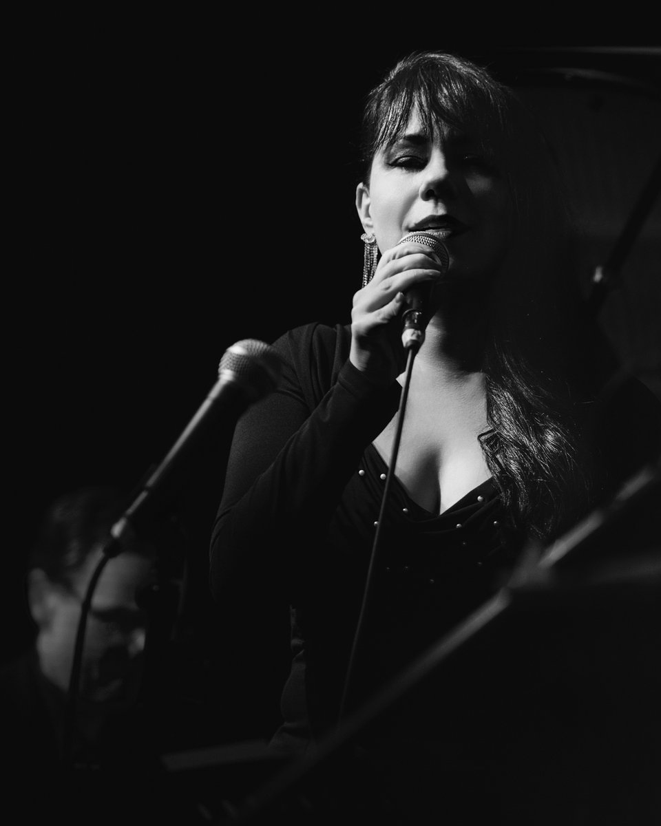 Jazz in Tokyo: Aimée Blackschleger.