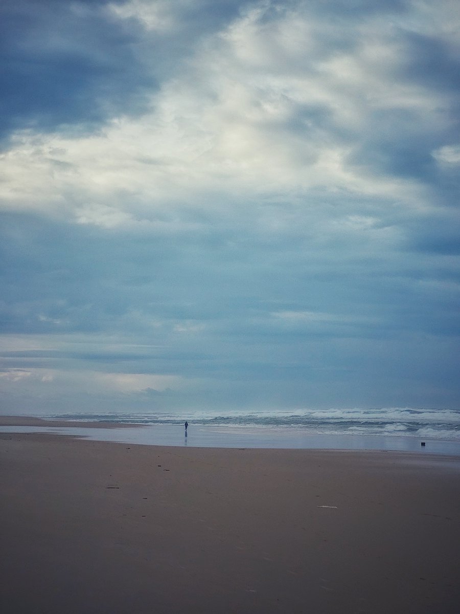 Blogkurs's tweet image. Auszeiten sind wichtig. Atlantikküste in der Nähe von Lit-et-Mixe. 🌊🌊🌊🏖

#atlantic #photography #fotografie #france