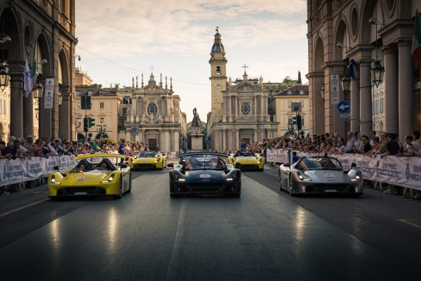 EdoardoArpaia's tweet photo. Autolook Week Torino si svolgerà per la terza volta dal 13 al 15 settembre 2024 e vedrà il ritorno del brand Parco Valentino, Salone e Gran Premio.
https://t.co/xB7TYJx5ri
#autolookweek #parcovalentino #automobili #motori https://t.co/nPIDKC4HxJ