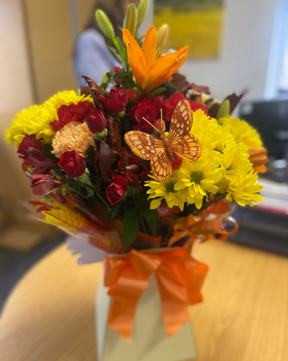 On Friday Claire, Agency Compliance Manager, celebrated 15 years at the Agency! 🥳 

Not being one for the camera, instead Claire insisted we share a picture of her flowers. 

#thankyouclaire
#service
#happyteam