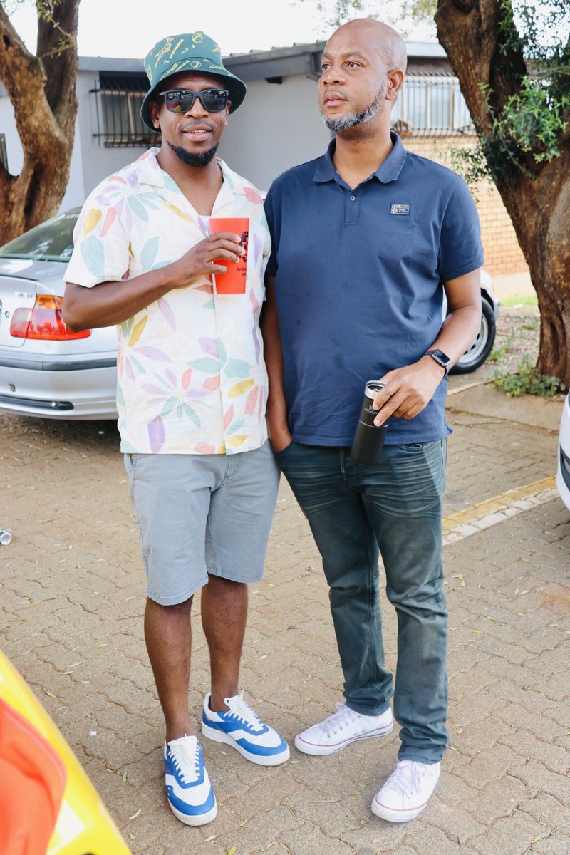 Since 1990 ❤️, We are no longer friends but brothers @SiphiweMabasa

#TsongaSauce- Aheee
