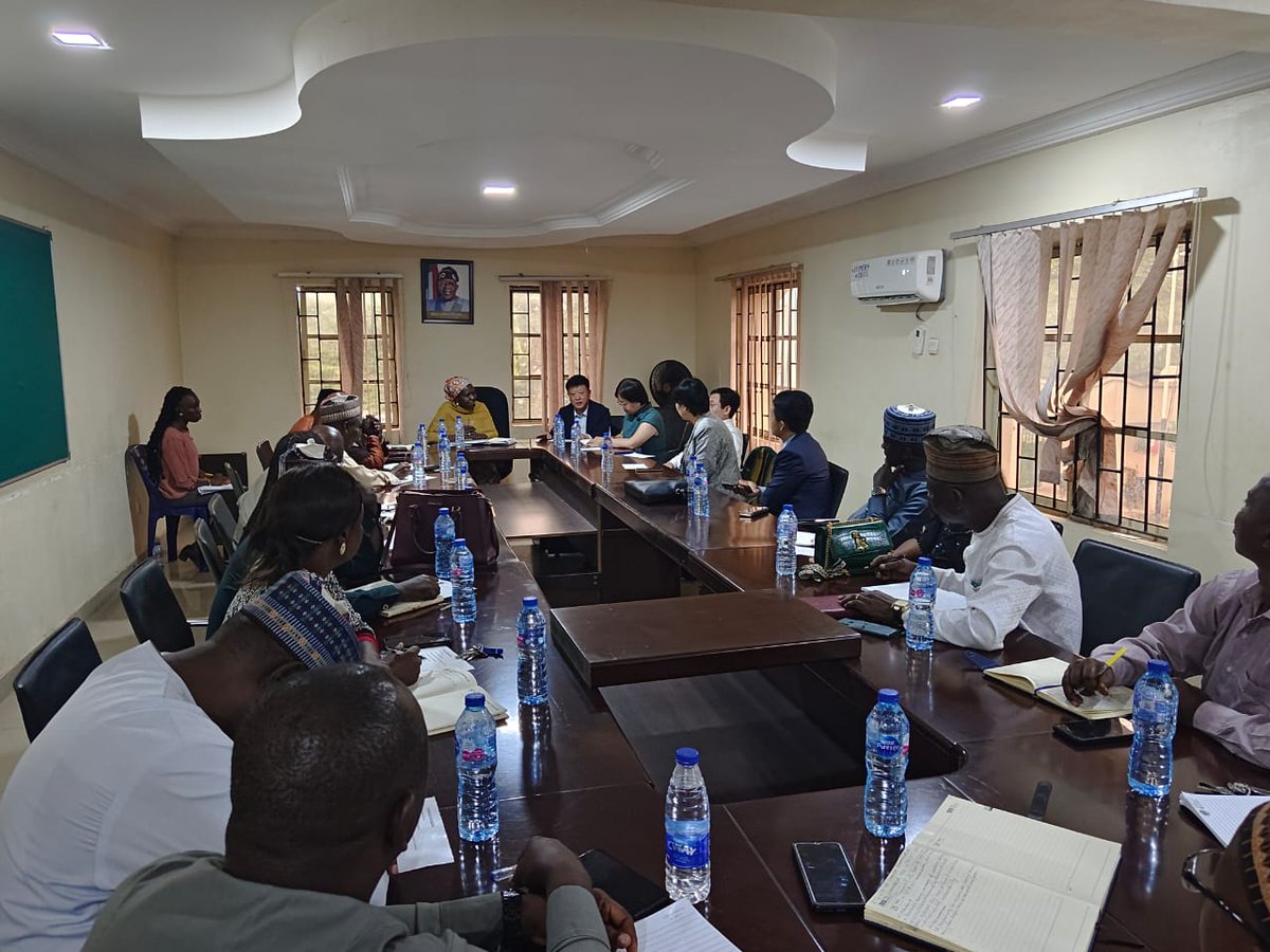 Great meeting between the Fed. Department of Forestry with delegates from Beijing Forestry University and key agencies in Nigeria's Forestry sector. Discussed exciting collaboration prospects, especially in bamboo sector industrialization. #ForestryCollaboration #BambooInNigeria