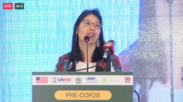 IWMI_'s tweet photo. "As everyone knows, addressing climate change is a global challenge &amp; it’s the one we must build linkages with across populations, geographies, organizations &amp; sectors. The U.S. government is dedicated to that approach.", H.E. Kate Somvongsiri, Mission Director, USAID. #PreCOP28 https://t.co/B0KmWSQI1q