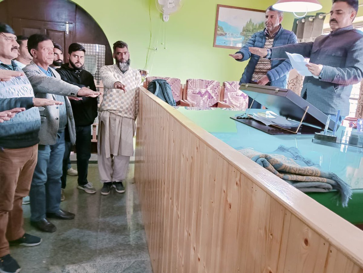 Information & PR, Budgam tweet media