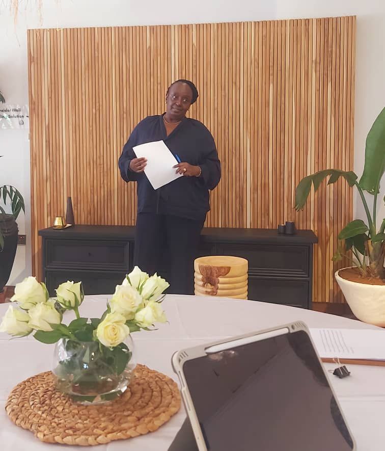 bdorwanda's tweet photo. BDO Corporate Advisory & AWEP Rwanda's inspiring Oct 24, 2023 networking event showcased 5 women-led tech and tourism ventures. Top-US female trailblazers joined, uniting for social change, dedicated to empowering Rwandan women entrepreneurs." #AWEP #WomenInBusiness #GetToKnowBDO https://t.co/BiI8ponBA3