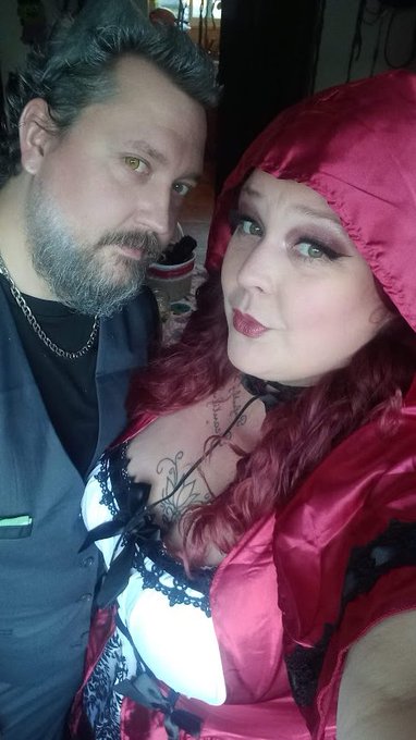 #bigbadwolf #redridinghood https://t.co/4gSScl8jFb<a href="/tag/bigbadwolf"class="tags">#bigbadwolf</a><a href="/tag/redridinghood"class="tags">#redridinghood</a>