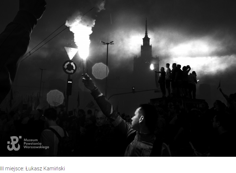WarsawRising44's tweet photo. We are moved by the photographs that won the 5th edition of our PHOTO competition: #RemembranceCaughtOnCamera 2023!
🏆Congratulations to the winners!🎊
🔎https://t.co/7SttZWF4rb https://t.co/2Kk86A7Dh4