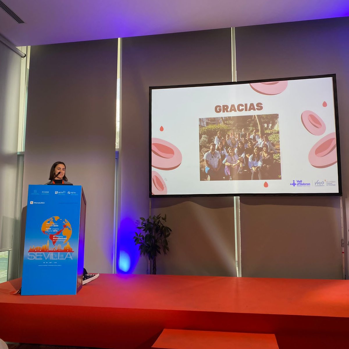 Hemato_Vhebron's tweet photo. Claudia Pellín presentó su trabajo sobre "Hematopoyesis clonal de potencial indeterminado (CHIP) en relación con la etiología del ictus isquémico" 
#Hemato2023
@sehh_es
@Hemato_Vhebron https://t.co/RRqsJ1sBo7