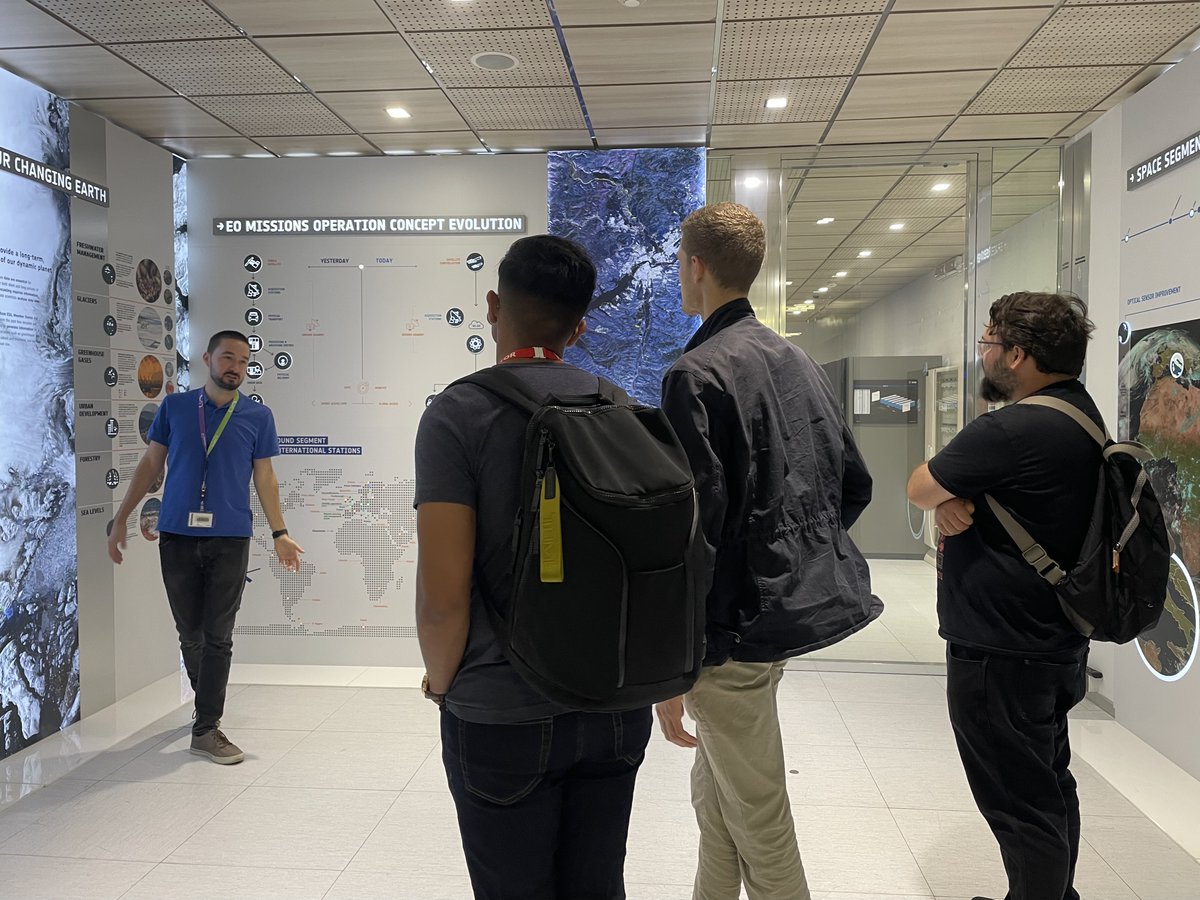 EO_OPEN_SCIENCE's tweet image. Last week we had at @esa #ESRIN site (in Italy📍🇮🇹), the winners of the EO Dashboard Hackathon. 
Revisit #eodash results👇esa.int/Applications/O…

🏆As part of their award, the winners got to visit the phi-experince as well as other interesting sites at ESRIN!