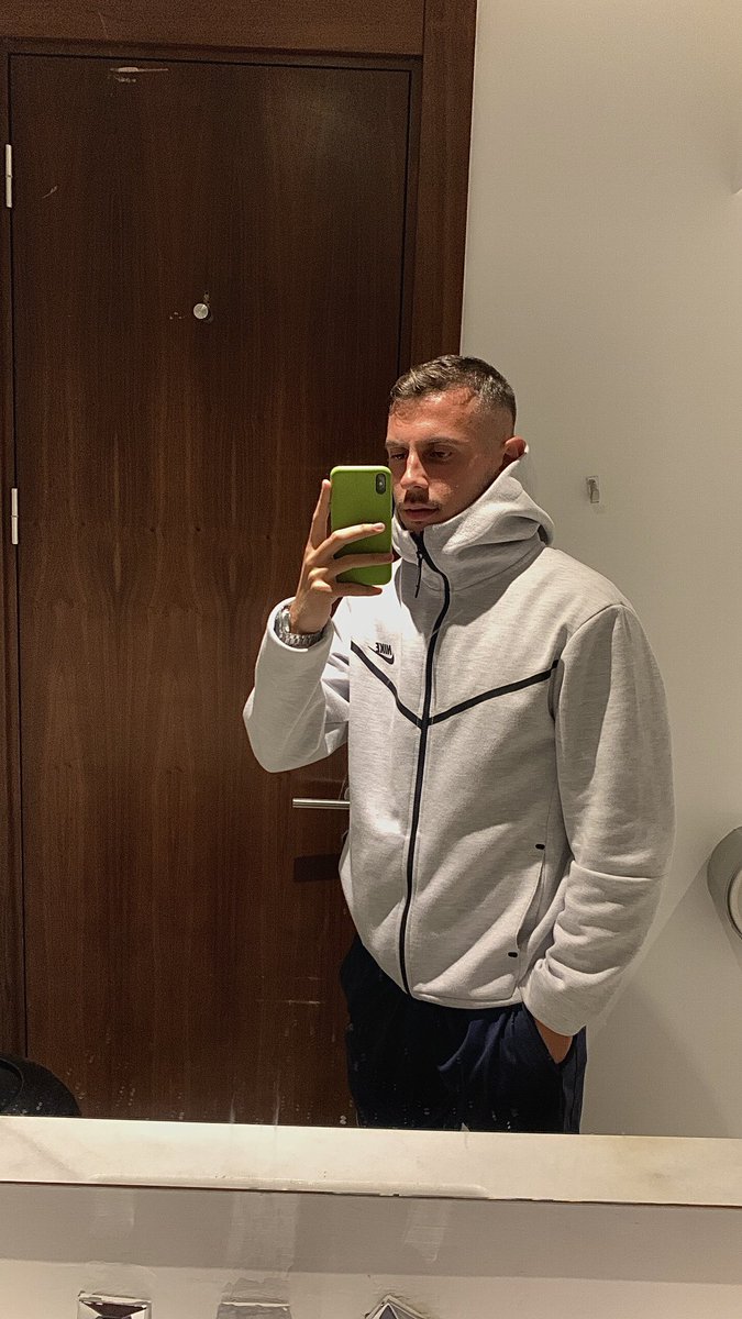 yalancı asklara inat yasasın manitasız hayat 👍👍✅✅ (kimse pas vermiyo)