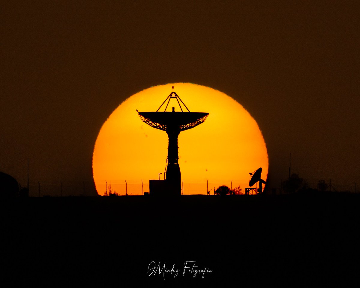 INTA Centro Espacial cituado en gran canaria.

<a href="/A3Noticias/">Antena 3 Noticias</a> 
<a href="/tiempobrasero/">Tutiempo</a> 
<a href="/AGMCan/">AGMC - Actualidad Geográfica-Meteorológica de 🇮🇨</a> 
<a href="/esa/">European Space Agency</a> 
<a href="/esa_es/">ESA España</a> 
<a href="/NatGeoEspana/">National Geographic</a> 
<a href="/NatGeoEsp/">National Geographic España</a> 
<a href="/VickyPalmaMeteo/">Vicky Palma</a> 
<a href="/TiempoRTVC/">El Tiempo RTVC</a>