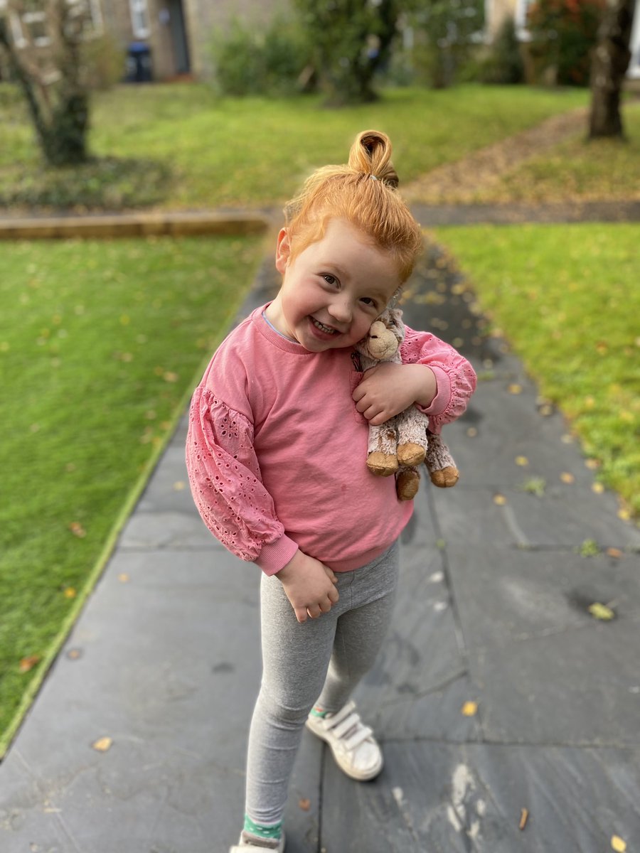 Amazing week in Dubai…. But finally reunited with my main girl 
☀️🇦🇪⏭️ ☔️ 🧡