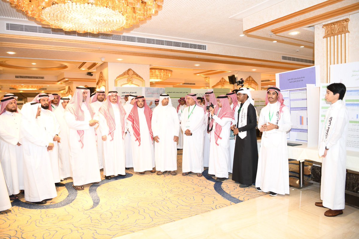 #صور |

مدير عام #تعليم_مكة يرعى ختام فعاليات معرض الأولمبياد الوطني للإبداع العلمي #إبداع2024 في مرحلة معارض المناطق التعليمية ؛ بمشاركة 180 طالبـاً وطالبة من المسجلين في مرحلة التحكيم الالكتروني أولمبياد إبداع2024 بتعليم مكة – الليث – القنفذة ؛ بحضور مستشار مؤسسة الملك