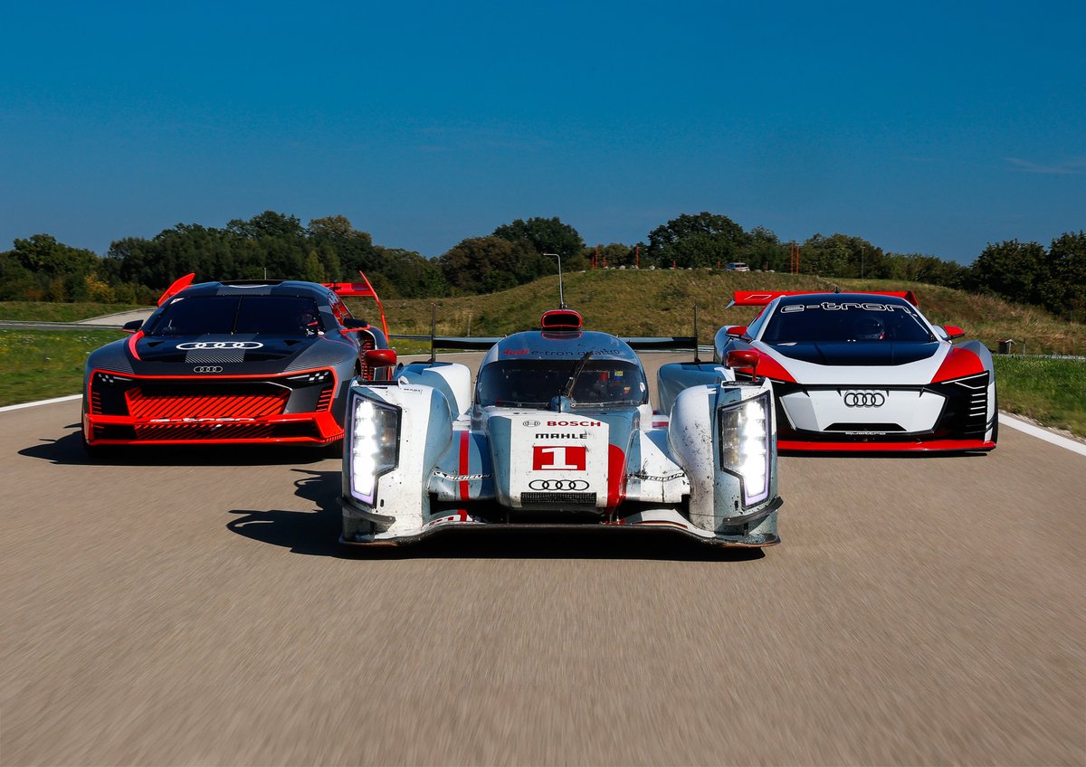 MEDIAINFO: Audi Sport’s ultimate meeting of electrified prototypes: “e-tron on track” Press release >> bit.ly/40hIOtO Photo album >> bit.ly/3sbY7aF Video teaser >> bit.ly/3SidOrm #FutureIsAnAttitude #AudiDakar #RoadToDakar2024 #RSQetron