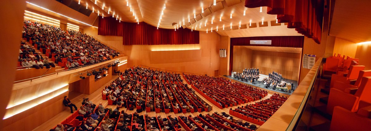 baluarte's tweet photo. 🎉Baluarte cumple hoy 20 años🎉
El Palacio de Congresos y Auditorio de Navarra roza los 6,8 millones de asistentes y más de 7.000 eventos en estos 20 años⬇️
🔗https://t.co/LLwAucS1zw
#baluarte20 https://t.co/xA2HJZ5wZG