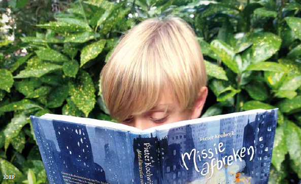 Wat lees jij?: Onzichtbare beste vriend
Wat vinden jullie het allerleukste boek om te lezen? Joep vertelt ons over zijn lievelingsboek Missie afbreken van Pieter Koolwijk.
Lees hier het hele artikel boekenkrant.com/wat-lees-jij-o…
@PieKoo <a href="/iLemniscaat/">Uitgeverij Lemniscaat</a> @Bazarow_com