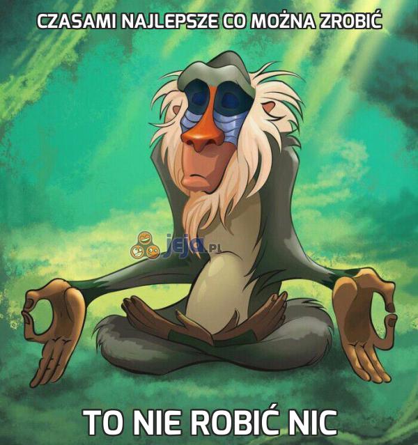 Paul__Crow's tweet photo. GM 😀Dawno nie pisałem, byłem na ok. 12-dniowym odosobnieniu i chciałbym się z Wami podzielić swoimi wrażeniami z medytacji Vipassana.

dobra jak to wyglądało: 
- zakaz mówienia 
- brak komórki 
- temperatura 19 stopni 
- dwa posiłki dziennie vege 
- medytacja z przerwami od 4.30 do 21.30 
- mieszkanie w samodzielnym pokoju z łazienką 
- zakaz notatek, książek 
- zakaz joggingu, uprawiania sportów 
- kobiety i mężczyźni osobno

Była to długa rozłąka z rodziną, komórką i internetem. Ciekawe doświadczenie, głębokie wyciszenie umysłu i odkrycie subtelności życia.

z danych zegarka: 
- tętno spoczynkowe spadło mi do 37, rekord mój.
- poziom stresu obniżył się z około 30 do 14 - 18 
- poziom wyspania każdej nocy 100 
- spadek wagi 2-3 kg  

po powrocie zaliczyłem wzrost: 
- tętna do 44 spoczynkowego, gdzie średnio mam 41 - poziom stresu do około 33 
- wyspanie poziom okolo 80

medytacja Vipassana to medytcja w linii prostej od Buddy przekazywana ustnie 2500 lat, więcej będziecie mieli w linku pod postem.   

wyjazd nic nie kosztuje, kto chce może dopiero zapłacić jak ukończy cały pobyt tak by mogli przybywać kolejni ludzie.   

Szczerze bardzo cieszyłem się, że to już koniec i wracam do domu. przez pierwsze dni potrzebowałem trochę czasu by przyzwyczaić się do tego zgiełku, hałasu, tempa, oraz napięcia.  Plus nadal praktykuje medytację.

co ciekawe na tym odosobnieniu było wielu traderów, ludzi inwestujących w nieruchomości, oraz programistów IT.  więc swoi ludzie z podobnym vibe.

jutro wracam na rynek będą alfy w końcu z Buddą rozkminiałem bitcoina 🤣

1/2