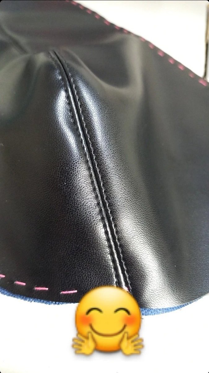 bystudioartemis's tweet photo. Satisfying seams on the corset! https://t.co/EhuymR9Flz