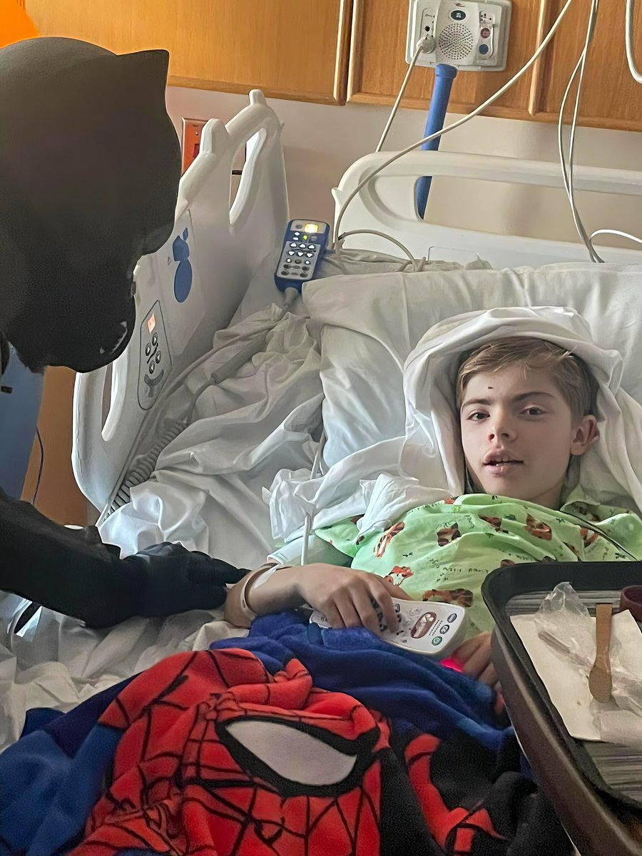 ncdarkknight's tweet photo. Paying a special visit! https://t.co/KcykZZBMjW