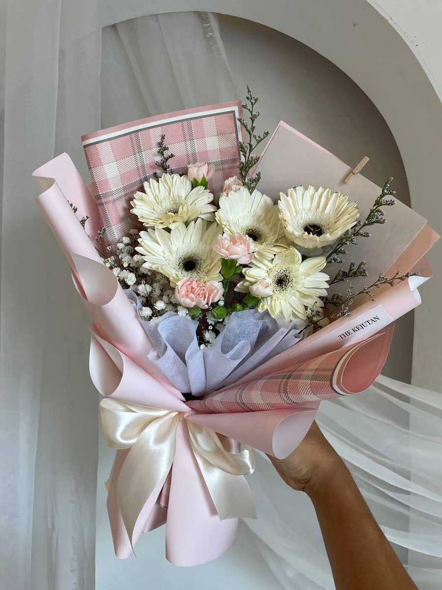 intanjef's tweet photo. Guess the price?
It only costs you RM 50 😍 https://t.co/EHOQgoUZIQ