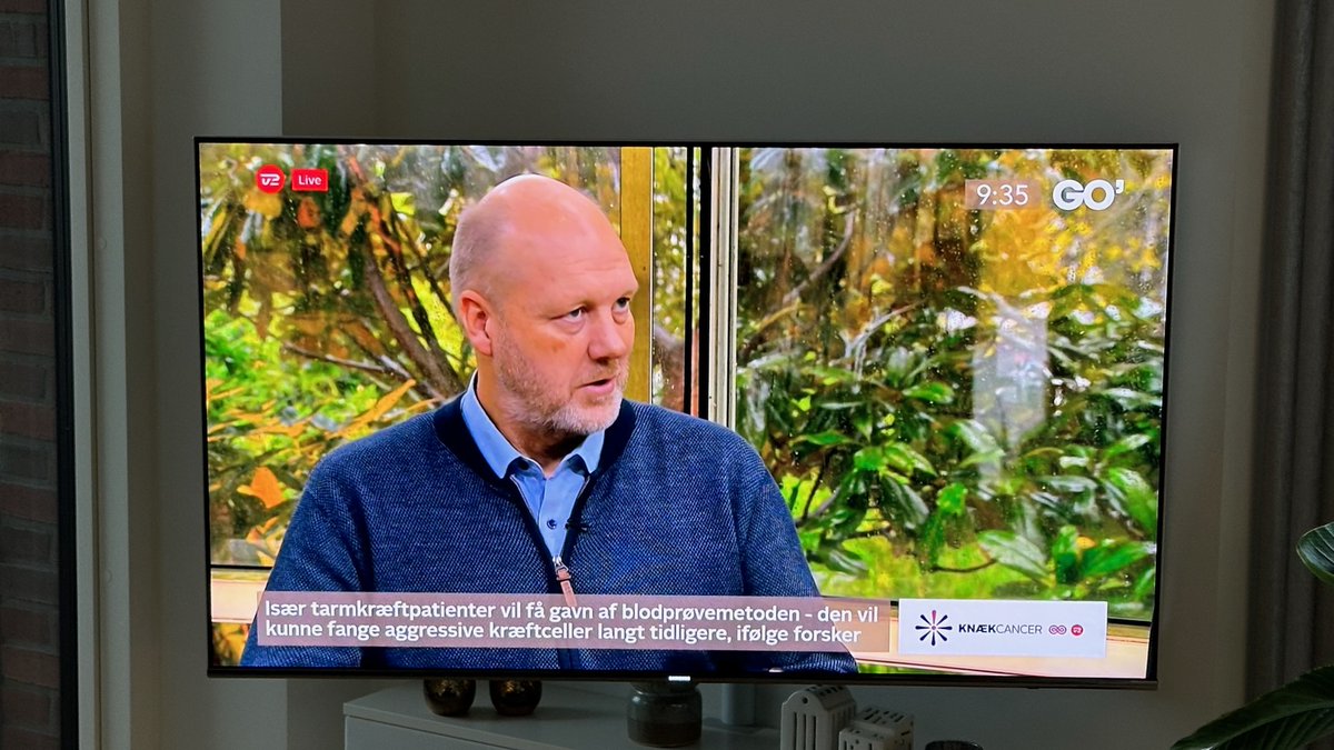 Yesterday @ClausLindbjerg and Kåre Gotschalck visited Go'morgen Danmark on TV2 to tell about the promising research in ctDNA🧬

Funding from #KnækCancer has enabled the establishment of the national ctDNA Center and the research🙌

Find the piece at TV2 play

#ctDNA #gotv2dk