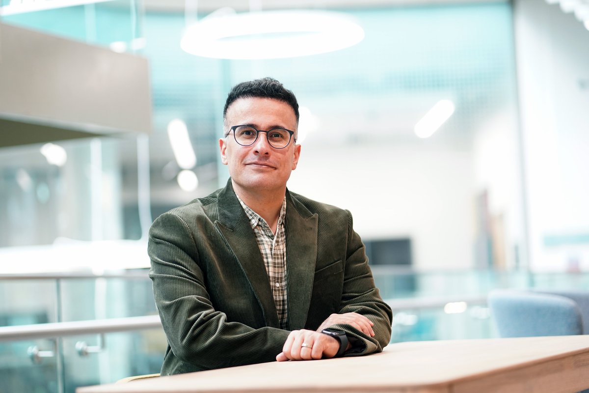 Prof <a href="/hadihei/">Prof Hadi Heidari</a> of <a href="/UofGEngineering/">UofG Engineering</a> has won an £1.8m <a href="/EPSRC/">Engineering and Physical Sciences Research Council</a> Open Fellowship to develop new wearable technologies which could track the progress of conditions like muscular dystrophy, Parkinson’s disease and motor neurone disease.
 
Read more ➡️ gla.ac/3scIWOs