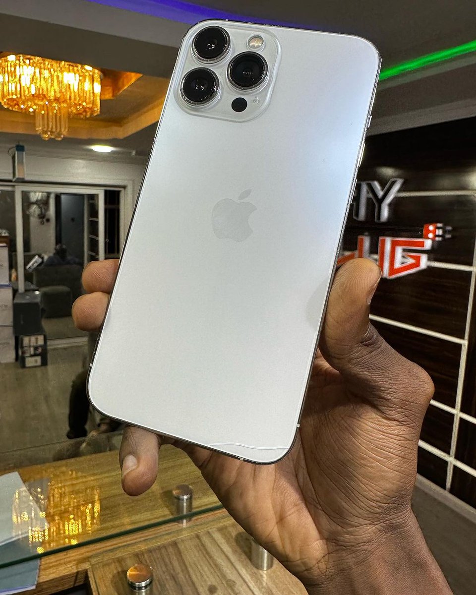 Jay Plug Gadgets tweet media