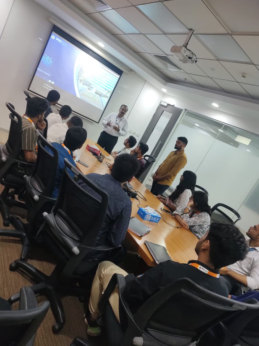 SoC_SRMIST's tweet photo. Department of Computing Technologies(CTECH), SRM Univeristy (Kattankulathur), started an interdependence with the SRMTECH on 28h October.
#CTECH, #SRMIST  #SRMtech #SRMISTKTR #IndustrialVisit #srmuniversityofficial #SRMISTChennai #srmuniversity https://t.co/KWbfybwnnZ