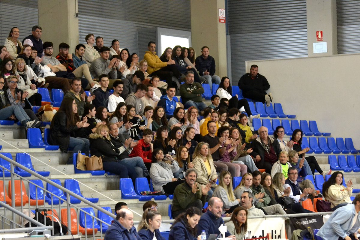 🔵🟡 LF2 🏀

Muchas gracias al <a href="/tiernogalvanbto/">CDTiernoGalvánBasket</a> por venir a animarnos ayer.

Esperamos veros de nuevo pronto por nuestra nueva casa.

#SomosPonce