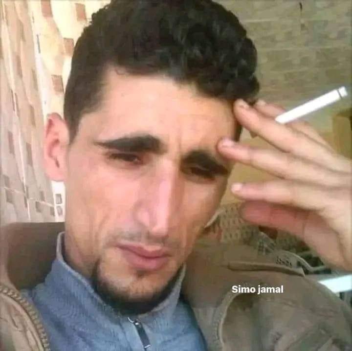 Mab9it 3arf wach n9ra wla ntyeb lmakla wla nchyt flos chher