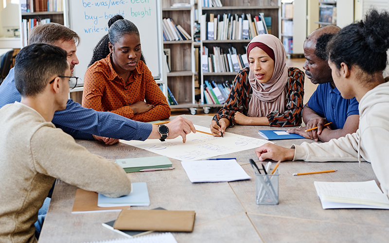 ElvisEckardtRec's tweet photo. A new initiative will offer #Refugees skills to enter the UK job market.
The programme will create bespoke #PersonalDevelopmentPlans based on individual circumstances and ambitions to help them become self-sufficient.
See more here: https://t.co/QVjD5Eg2v6. https://t.co/J1MNtzckyx