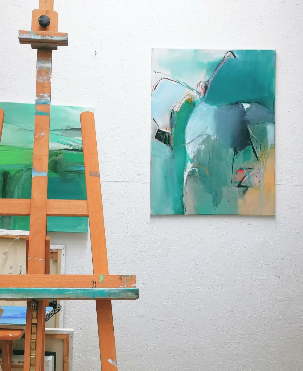 In the studio.. morning painting
81 x 61 cm
Acrylic on canvas
#abstractart #abstractpainting #studioshot #artstudio #workingartist