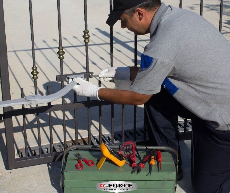 gforceautogates's tweet image. Take control of your gate with our Double Solar &amp;amp; AC Swing Gate kits. Low-voltage, solar-powered, and DIY-friendly, they&apos;re the perfect choice for any double swing gate. Enjoy the convenience of Australian-made quality! #GateAutomation #SolarEnergy #doubleswinggate