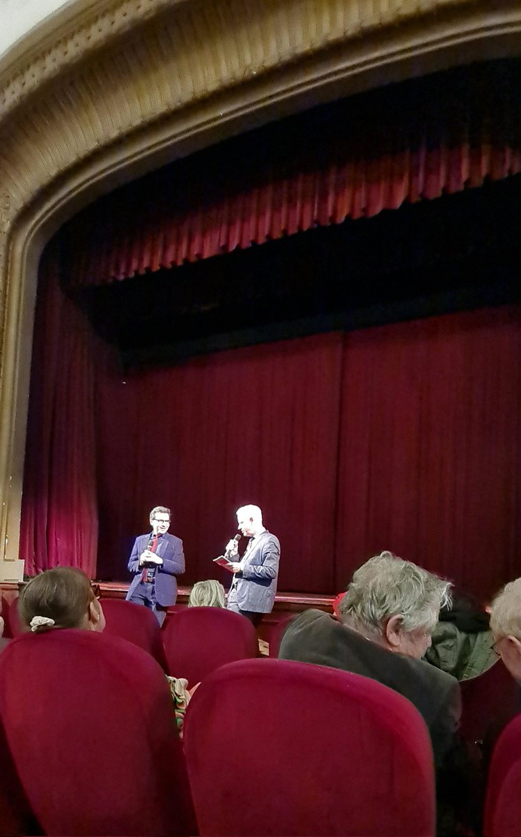 anu__shanker's tweet photo. So glad to have met @EhsanKhoshbakht last night at the screening of his deeply personal, moving, and utterly heartbreaking doc #CelluloidUnderground at the beautiful Metro Kino in Vienna. You are an inspiration to everyone who loves and finds meaning in cinema! #Viennale2023 https://t.co/tLypmMJMQ0