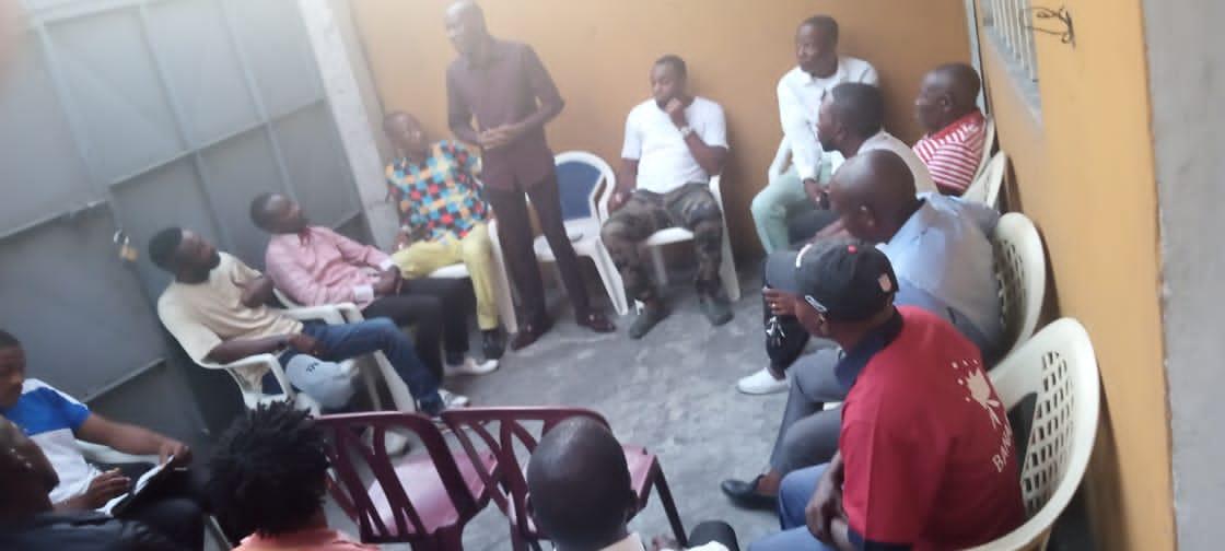CLusukisa76864's tweet photo. UNC-MPN, Mobilisation et Propagande Nationale
Dimanche 29/10/2023, le candidat conseiller communal/Kalamu #Jacky #LOMBO prépare une tournée de consolidation et de sensibilisation dans sa circonscription électorale.
#FN,Force Numérique MPN-UNC https://t.co/zHsEFrh18i